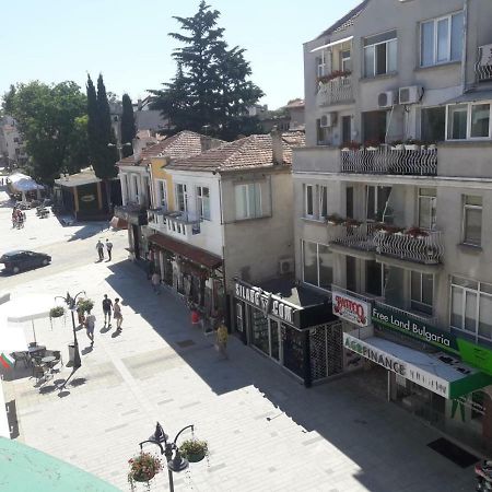 Bogorodi Terrace Apartment Burgas Bagian luar foto