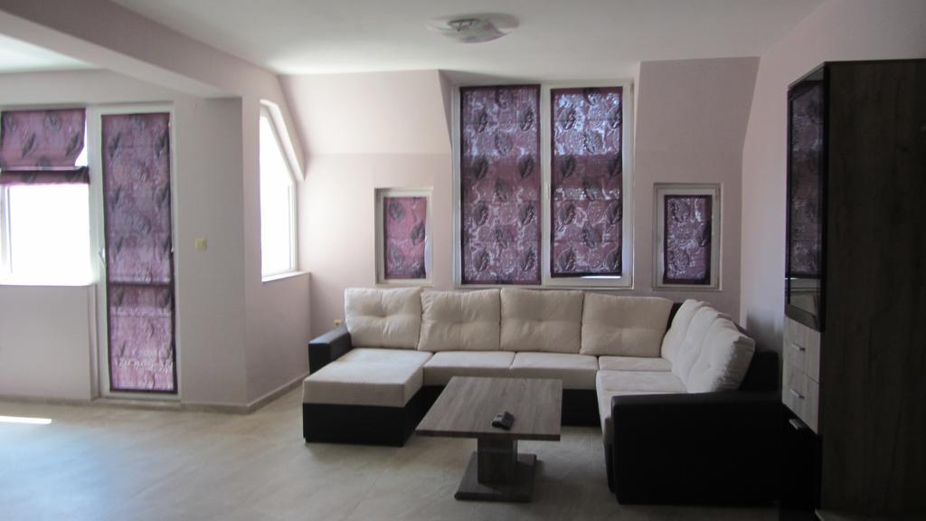 Bogorodi Terrace Apartment Burgas Ruang foto